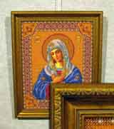 Вышивка бисером «Богородица» 25,8х20,5
(оргалит, установка, натяжка, рама)
